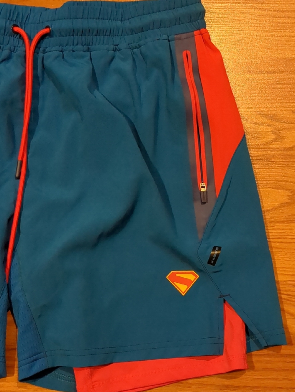 DC COMIC X SuperX SUPERMAN Performance 7" Shorts w/Liner - Picture 10 of 14